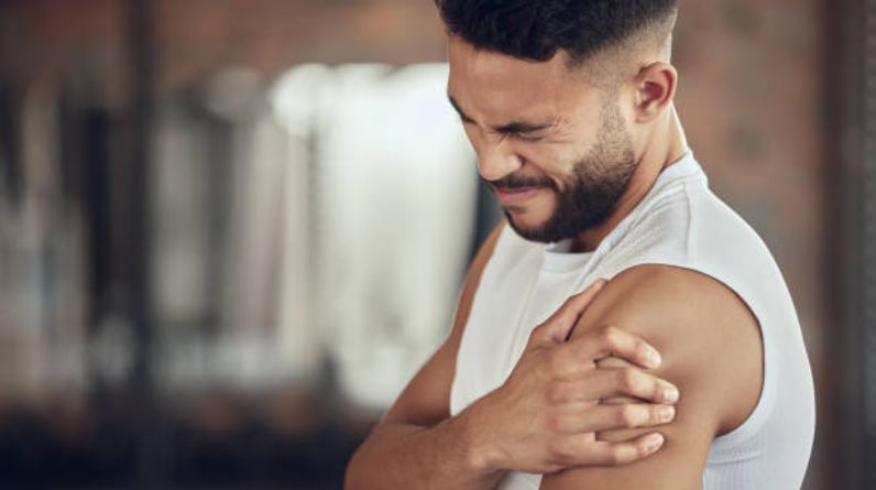 shoulder pain after workout