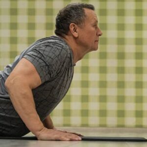 how to maintain mobility in old age